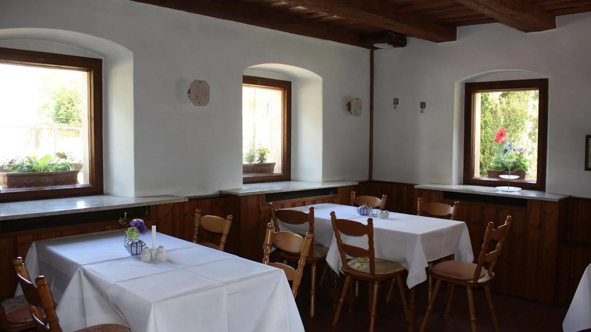 Landhotel Lindenschaenke Dresden Guest house